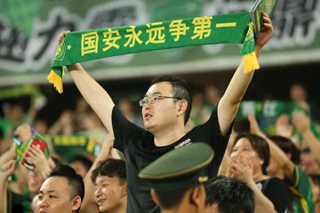 包含申花主场胜国安，豪取三分的词条