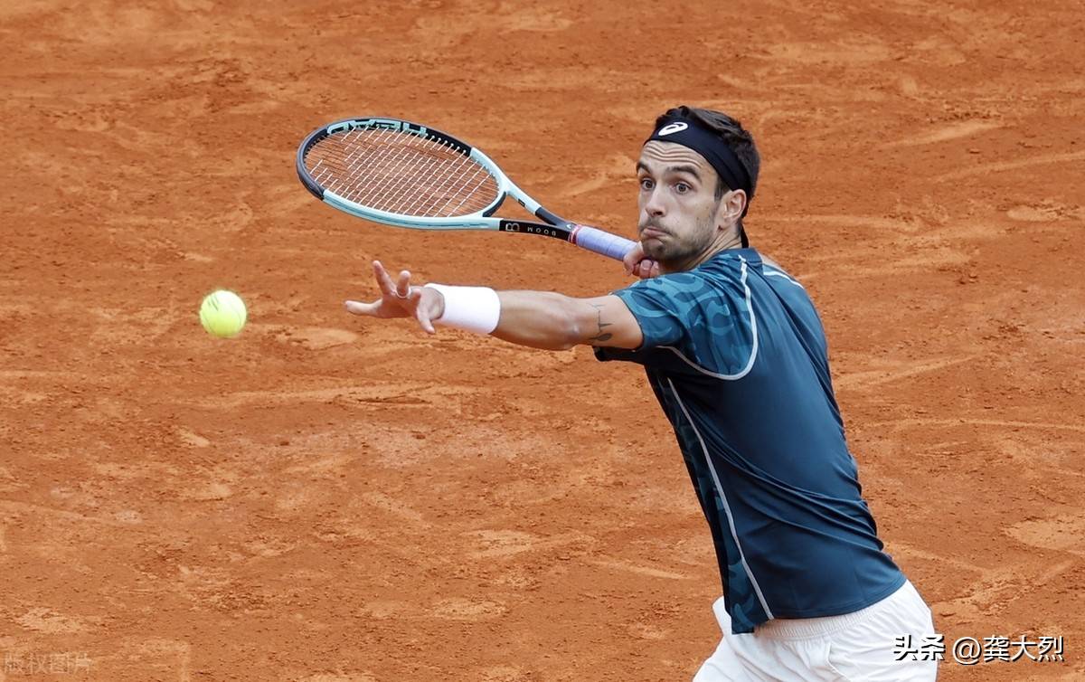 美网轻取拉沃尔杯，西西帕斯扛起全队