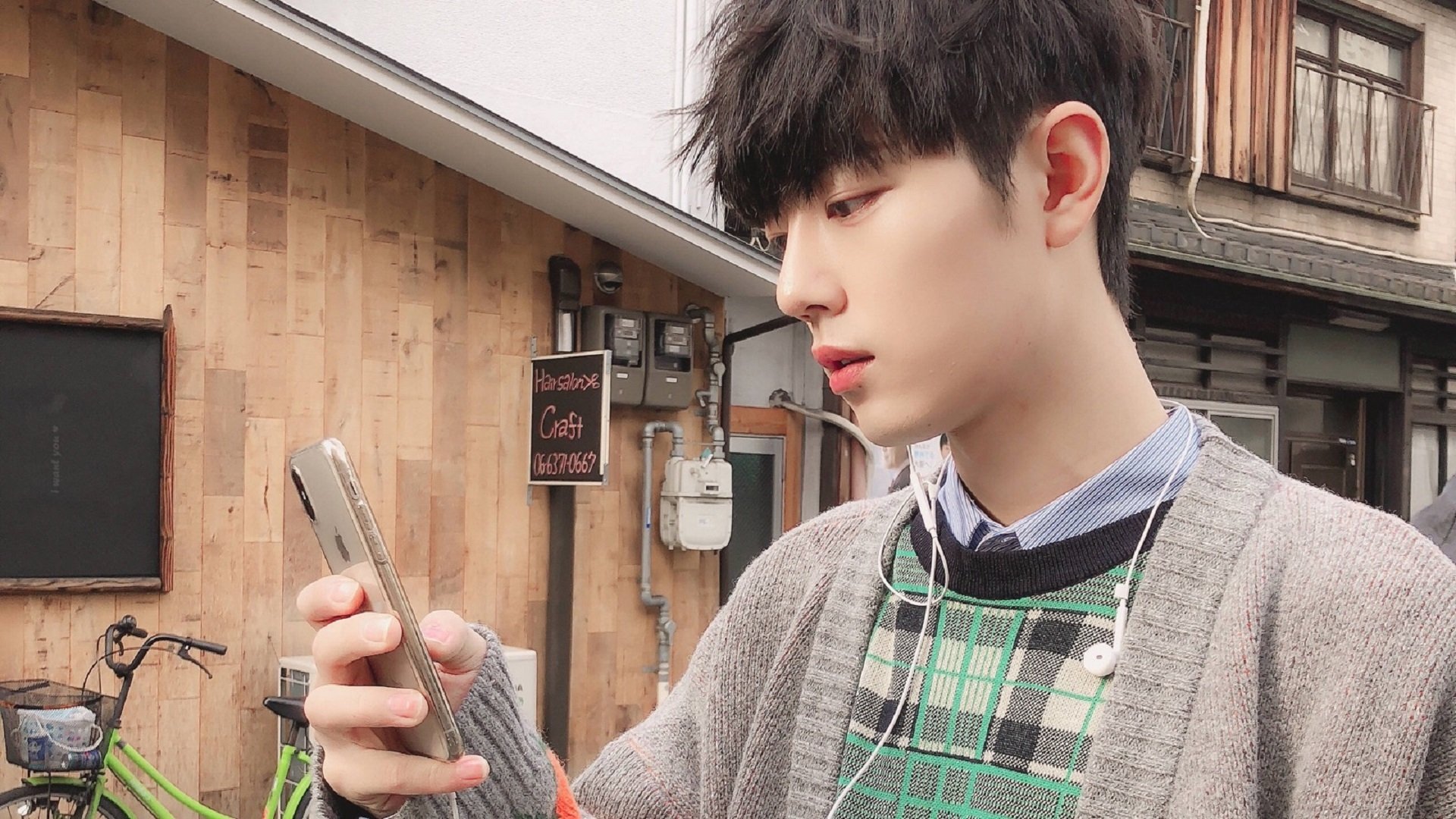 双城记，从罗马险胜到伊萨克封神，足球的地狱与天堂在同日上演