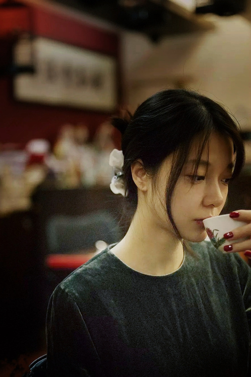 乌克兰速胜哥伦比亚，阿什拉夫如何用存在感重新定义球场维度？